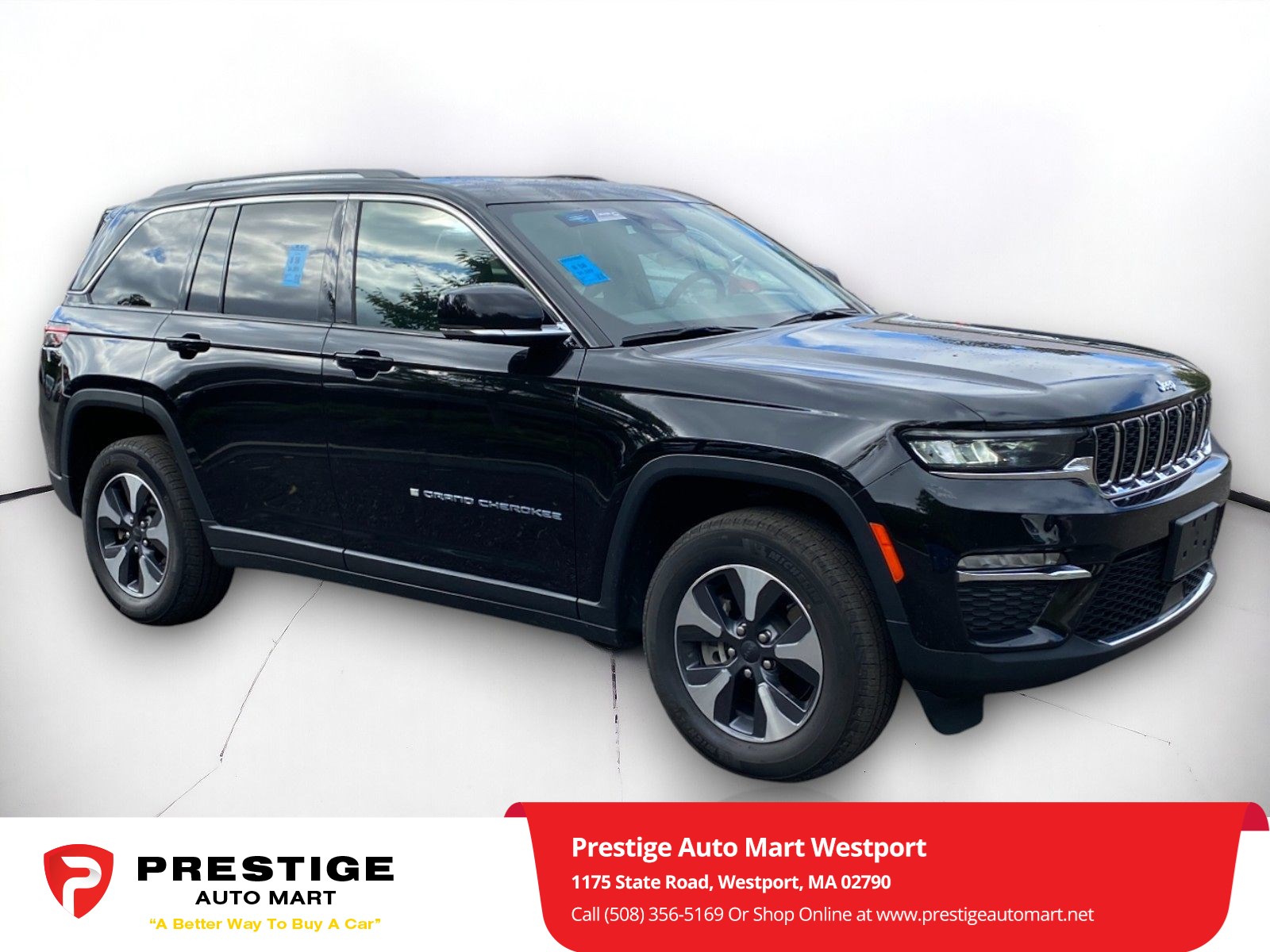 2022 Jeep Grand Cherokee 4xe's photo