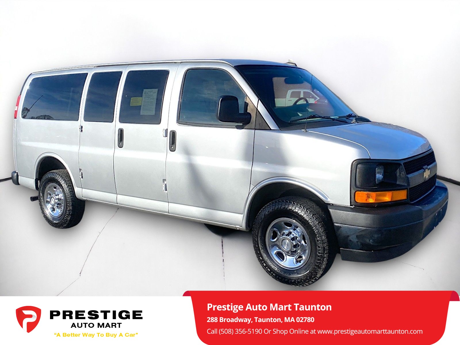 2017 Chevrolet Express Passenger LS's photo