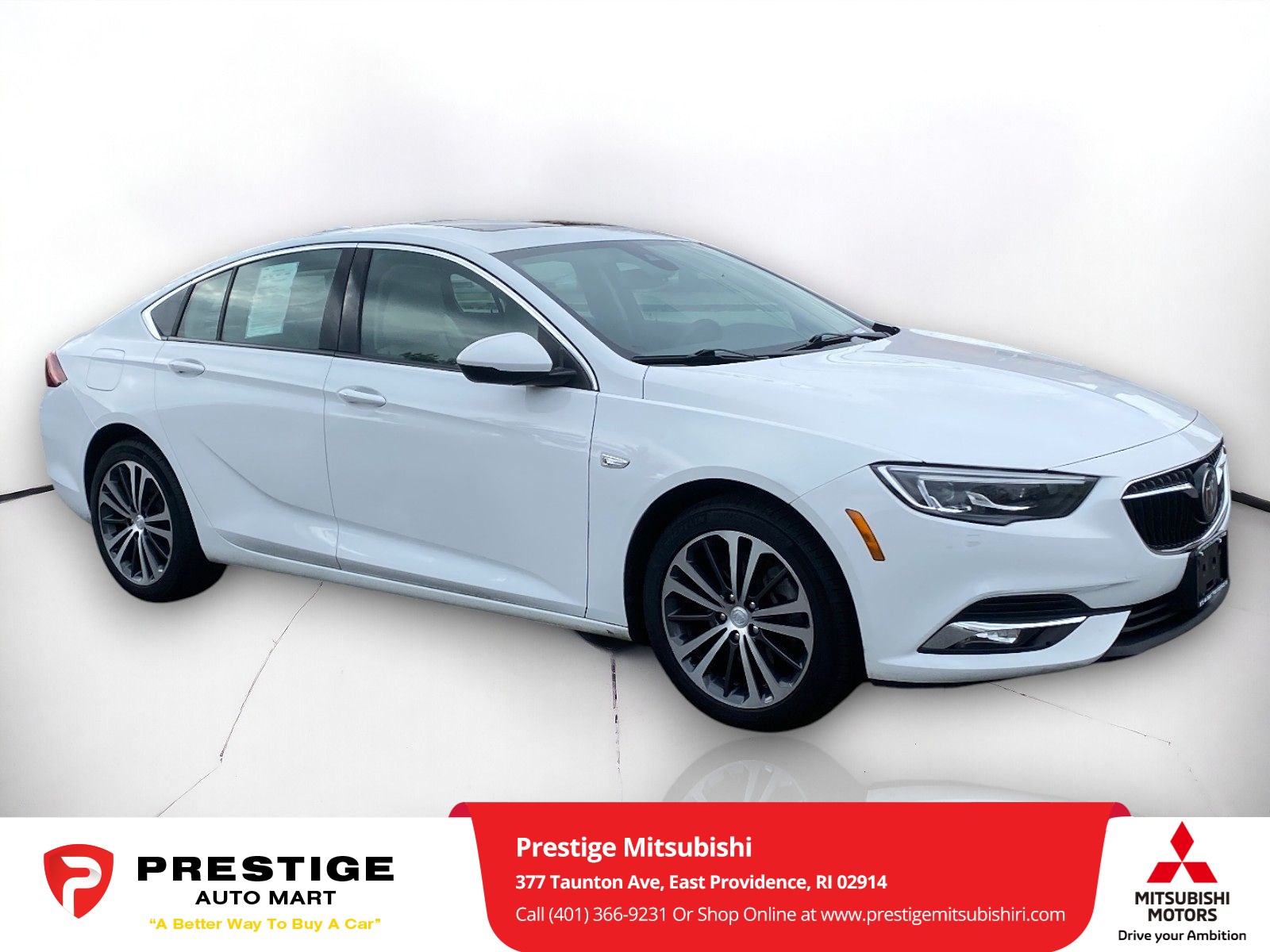 2019 Buick Regal Sportback Essence's photo