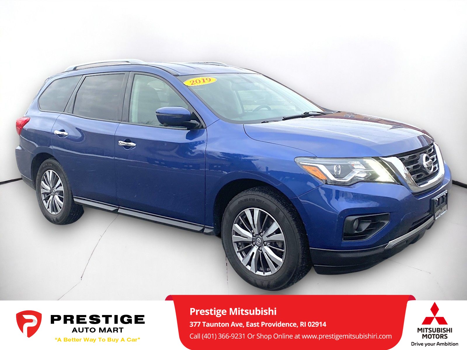 2019 Nissan Pathfinder SL's photo