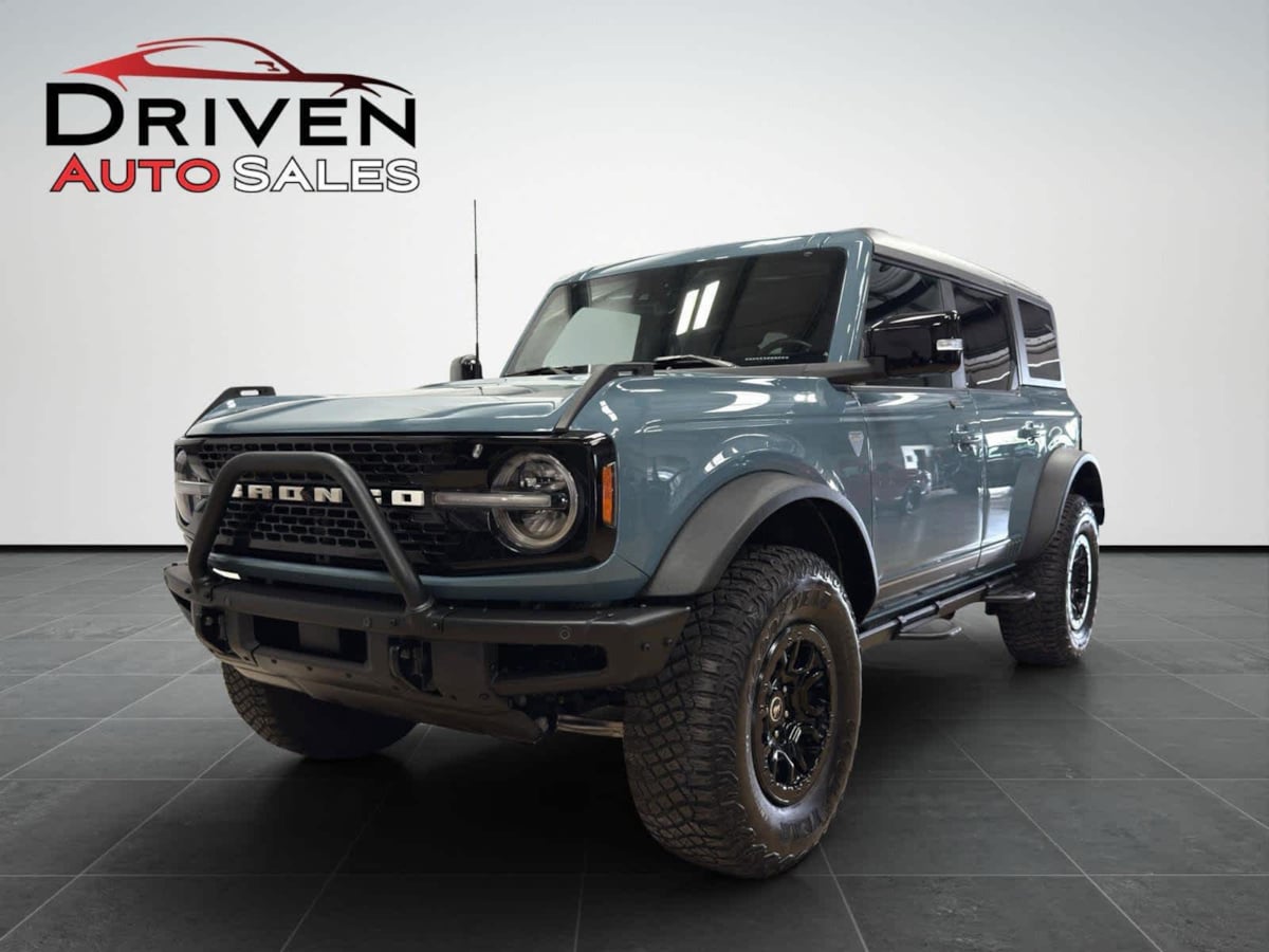 2021 Ford Bronco 4-Door First Edition's photo