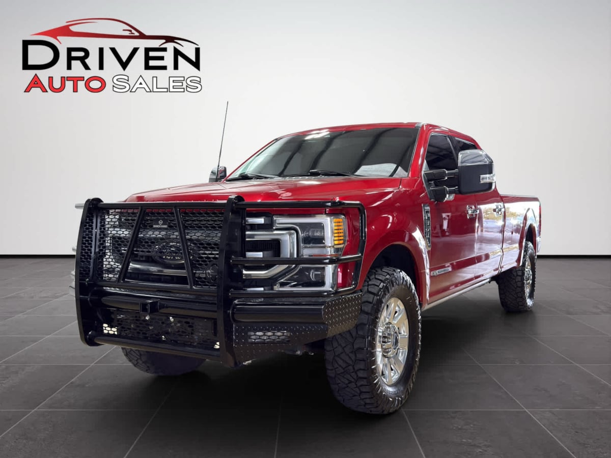 2022 Ford F-350 Super Duty Platinum's photo