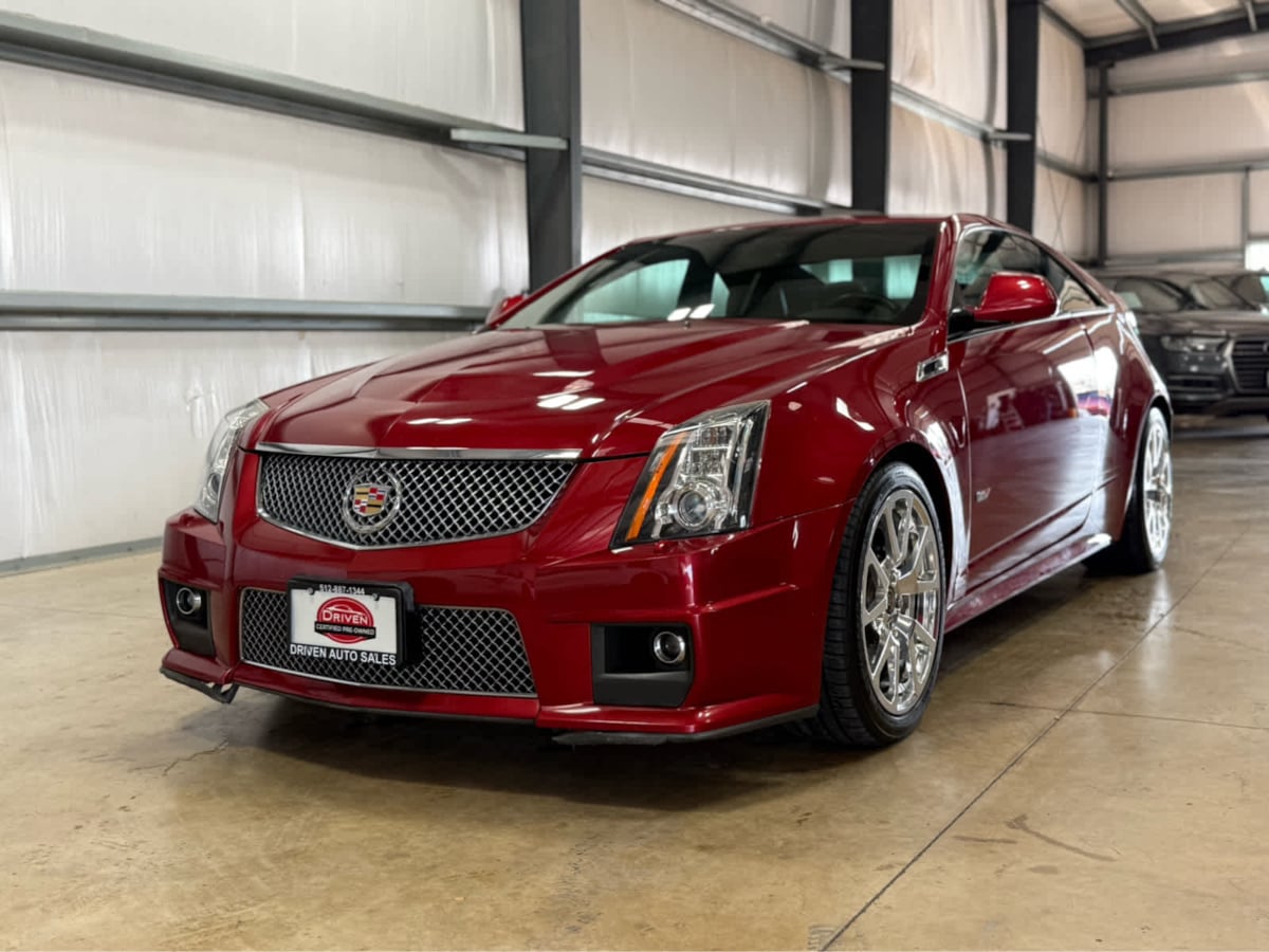 2013 Cadillac CTS-V Coupe V's photo