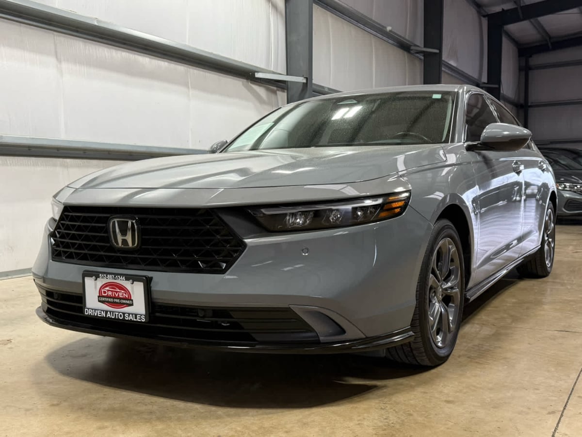 2025 Honda Accord Hybrid EX-L's photo