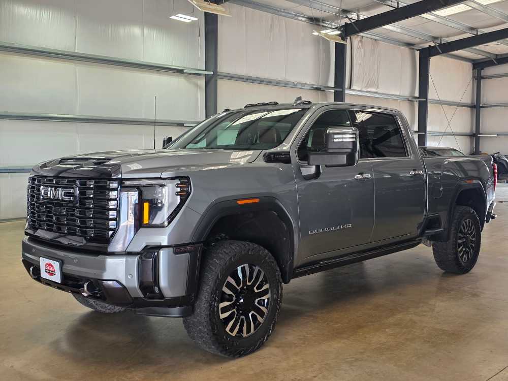 2024 GMC Sierra 3500HD Denali Ultimate's photo