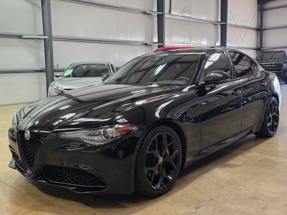 2020 Alfa Romeo Giulia Base