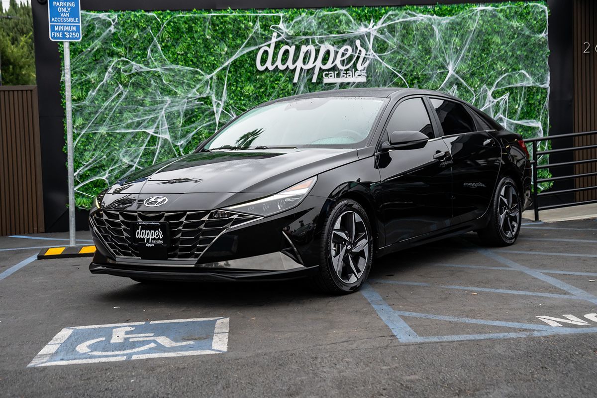 2022 Hyundai Elantra Limited