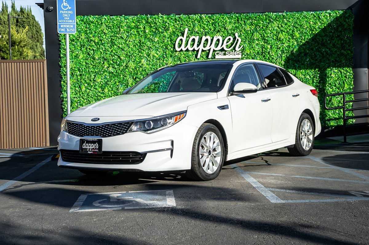 2016 Kia Optima EX's photo
