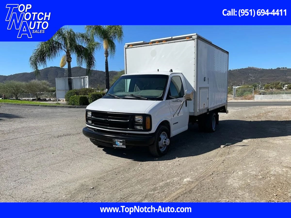 2000 Chevrolet Express G3500's photo