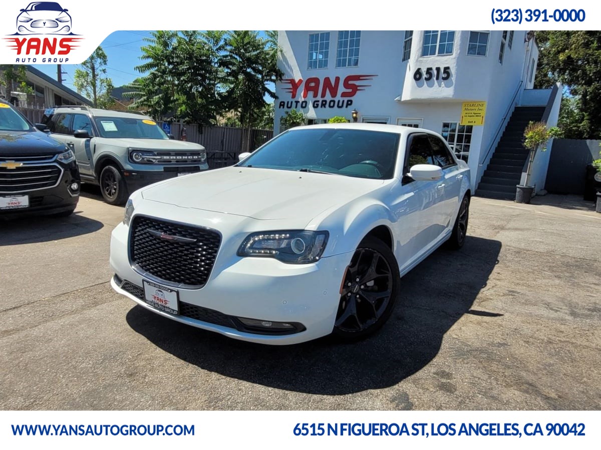 2021 Chrysler 300 S's photo