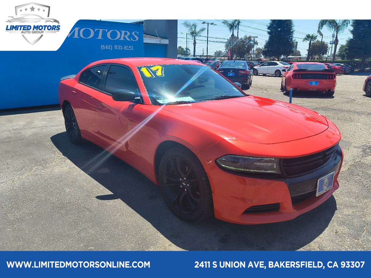 2017 Dodge Charger SE's photo