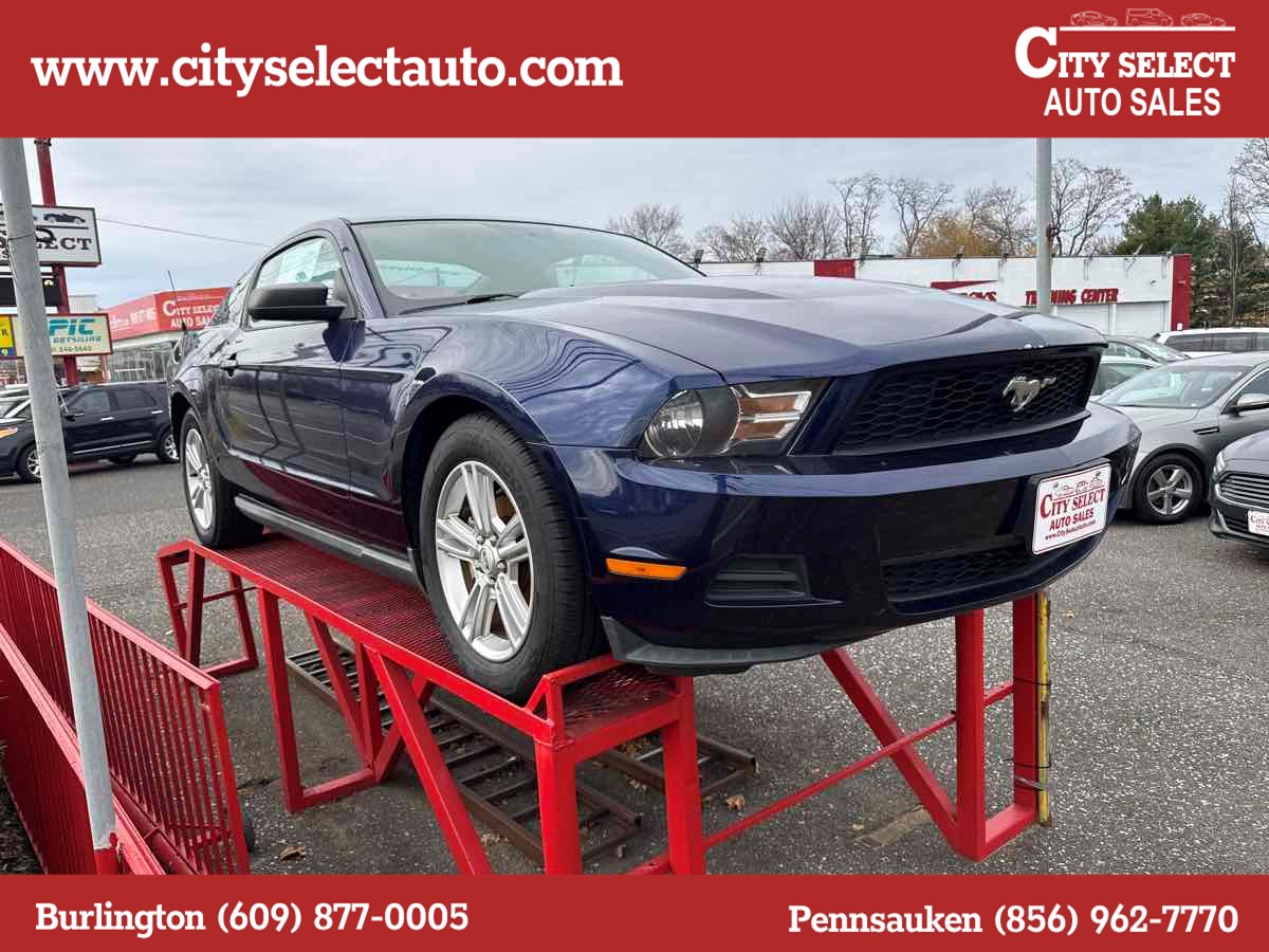 2010 Ford Mustang V6