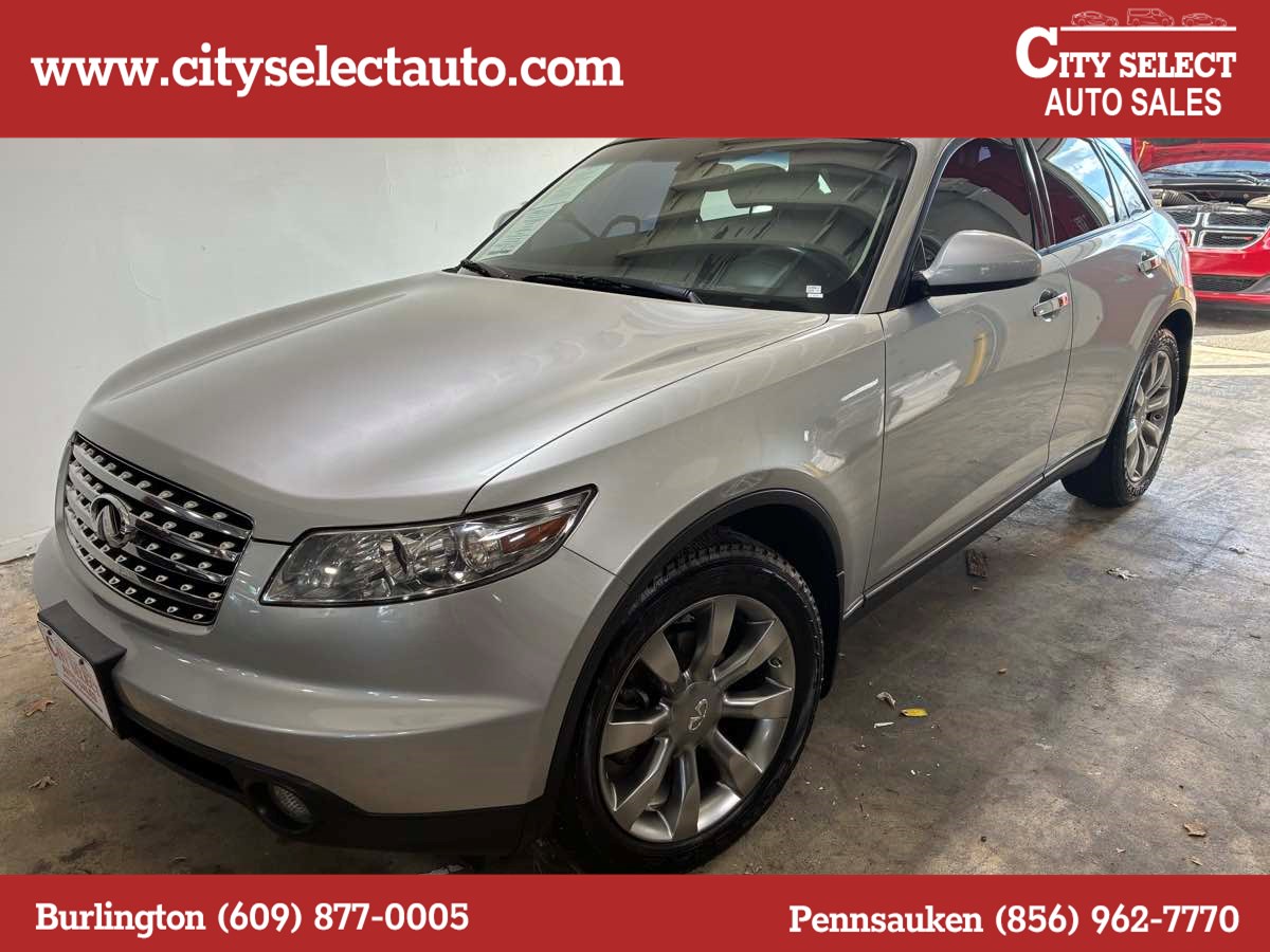 2004 INFINITI FX35 Base