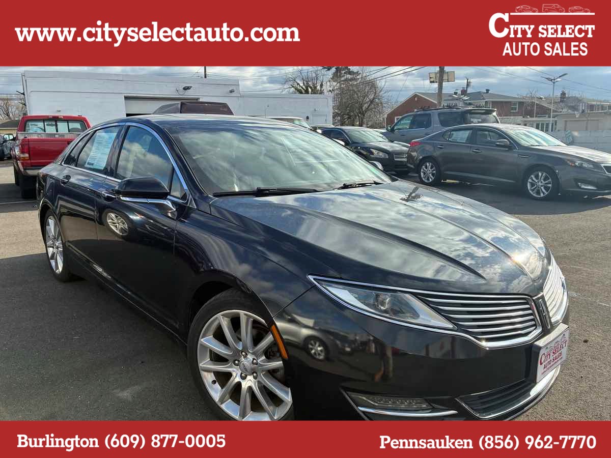 2015 Lincoln MKZ Hybrid's photo