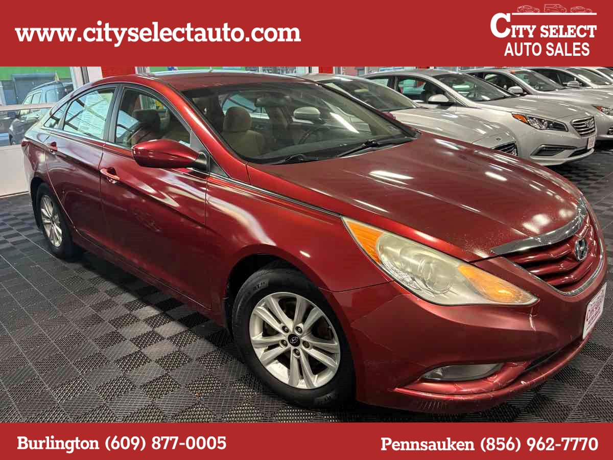 2013 Hyundai Sonata GLS's photo