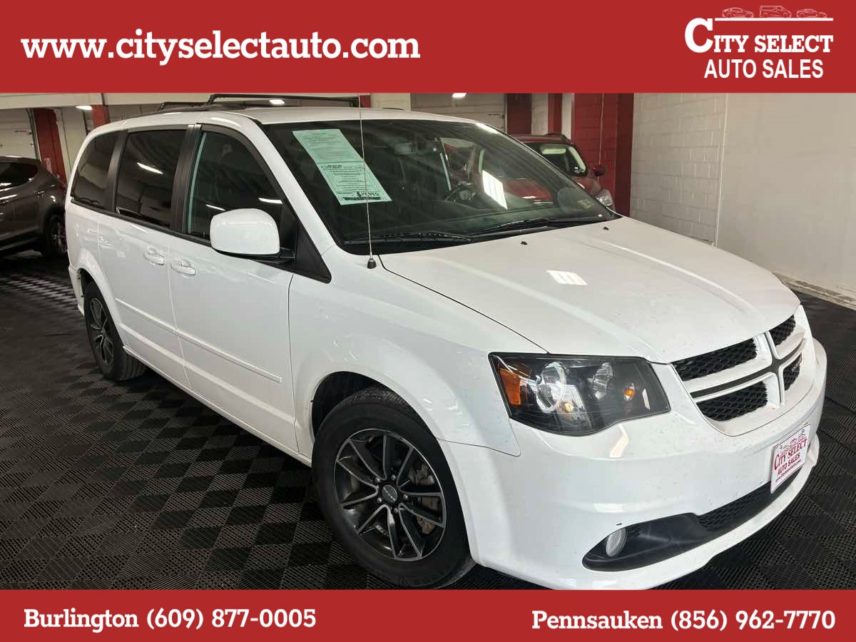 2017 Dodge Grand Caravan GT's photo