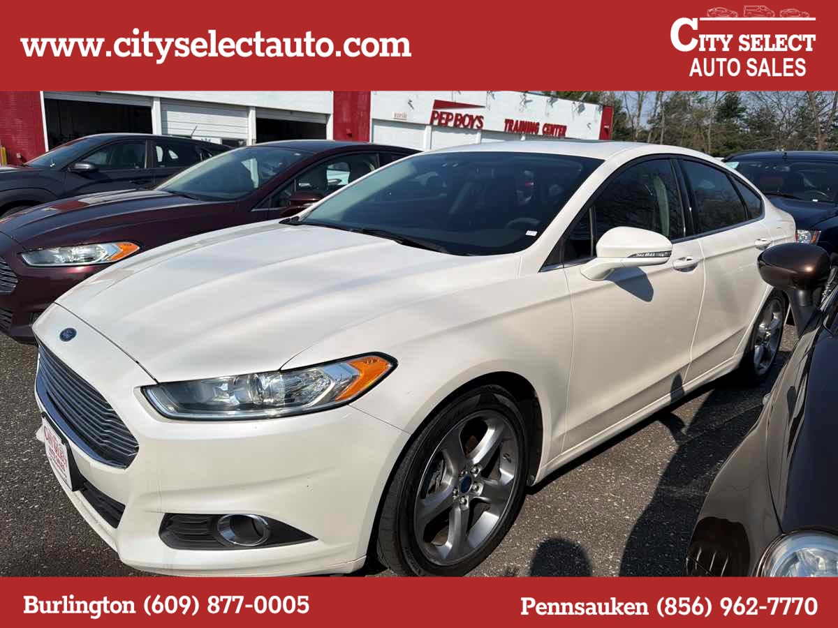 2014 Ford Fusion SE