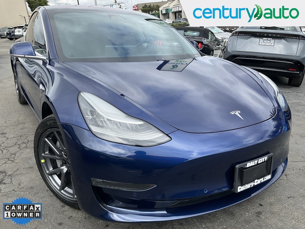 2018 Tesla Model 3's photo