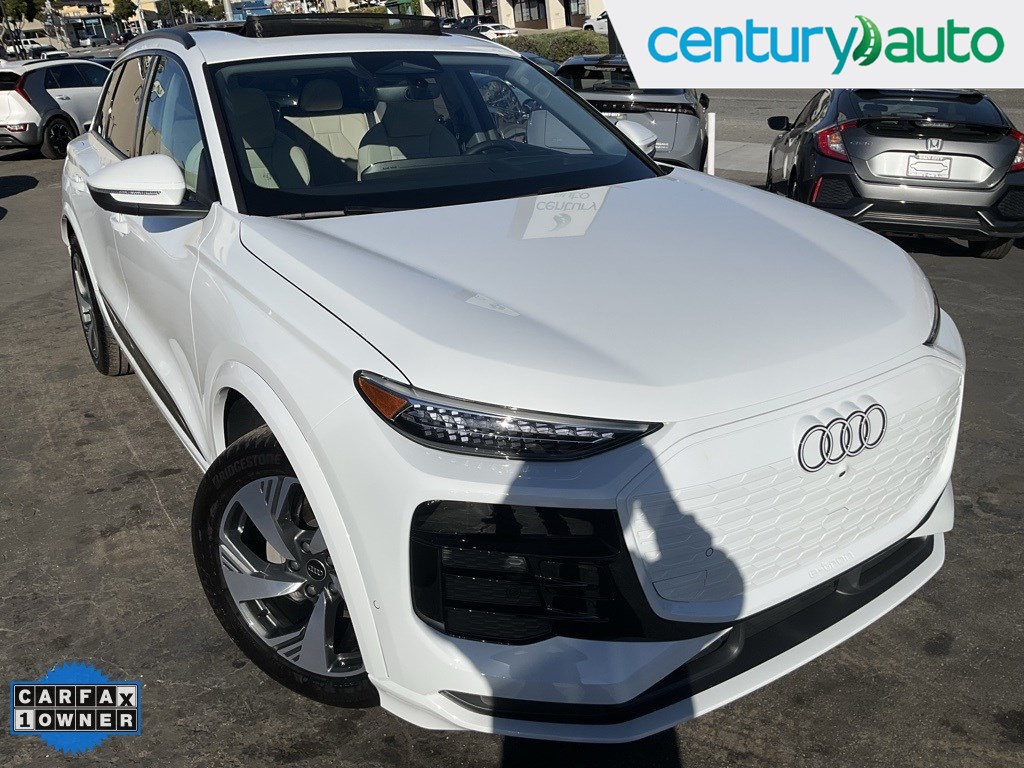 2025 Audi Q6 e-tron Premium Plus's photo