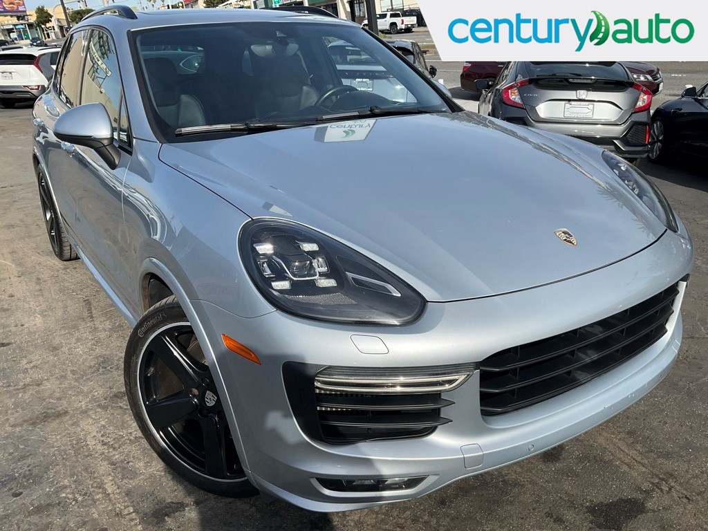 2016 Porsche Cayenne GTS