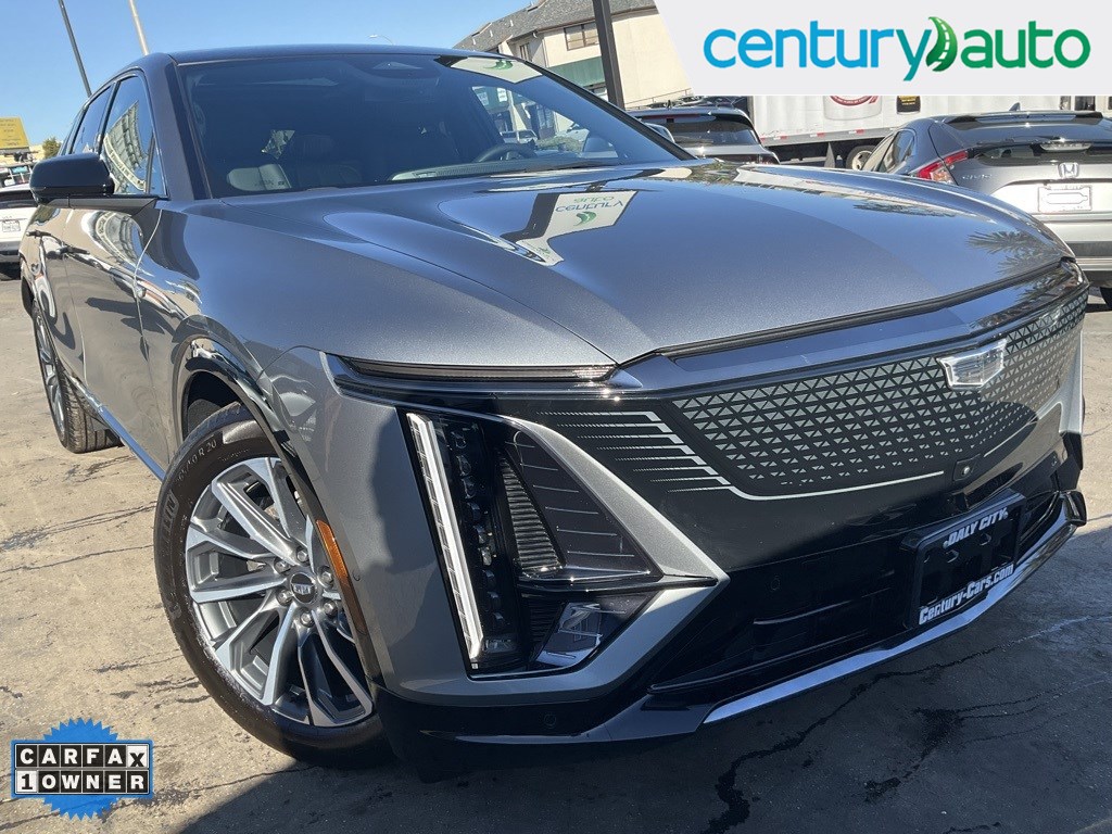 2024 Cadillac LYRIQ Sport 1's photo