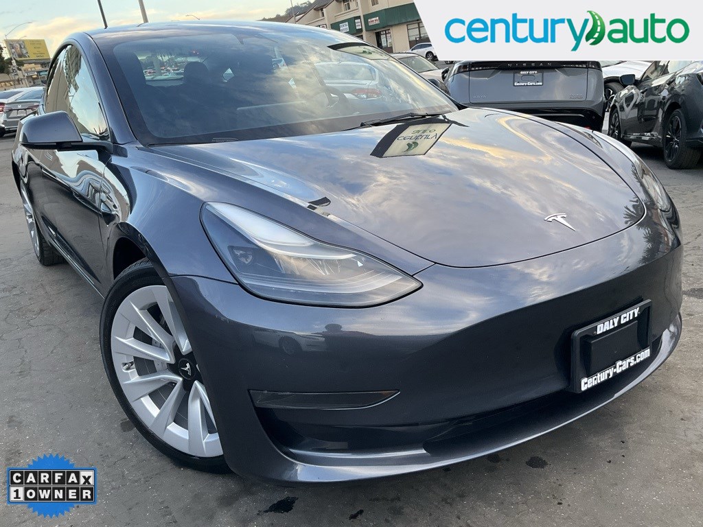 2023 Tesla Model 3 Base's photo