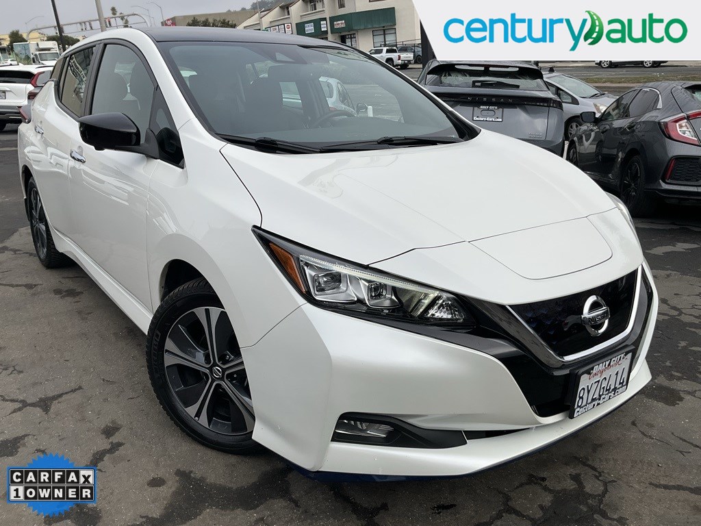 2022 Nissan LEAF SV Plus's photo