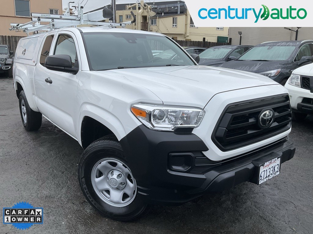 2022 Toyota Tacoma SR