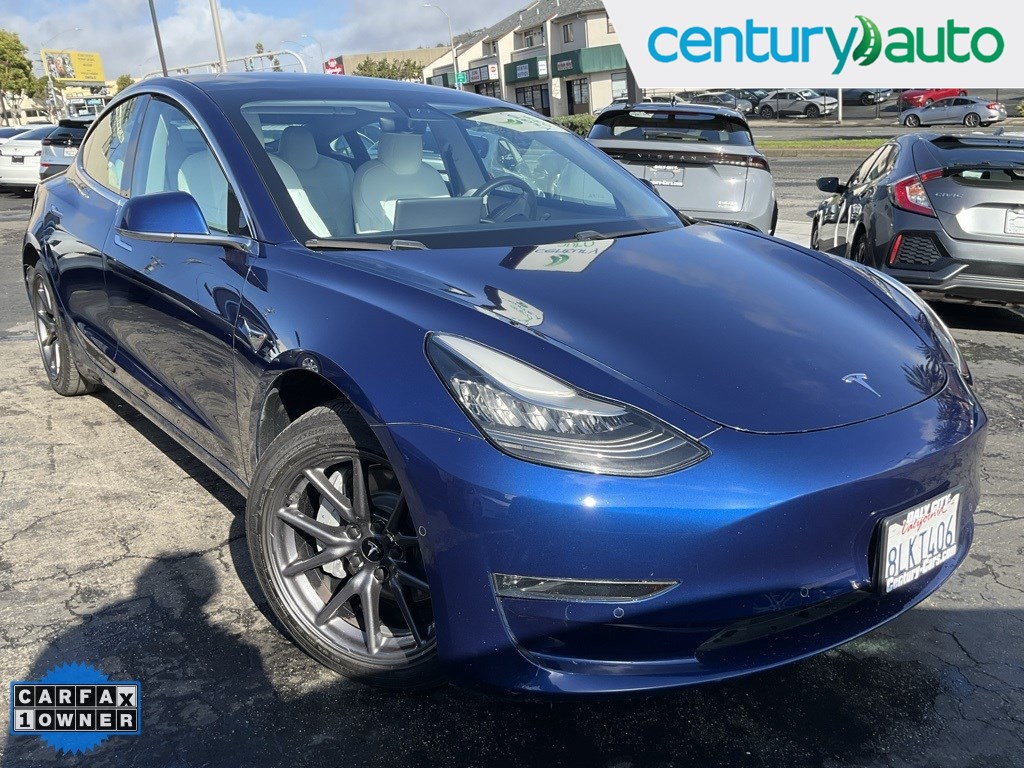 2019 Tesla Model 3 Long Range's photo