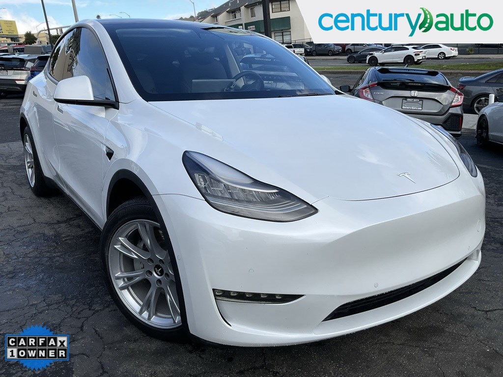 2020 Tesla Model Y Long Range's photo