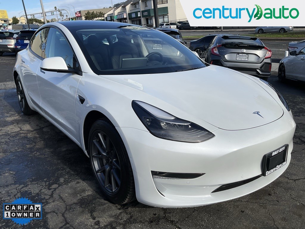 2022 Tesla Model 3 Long Range's photo