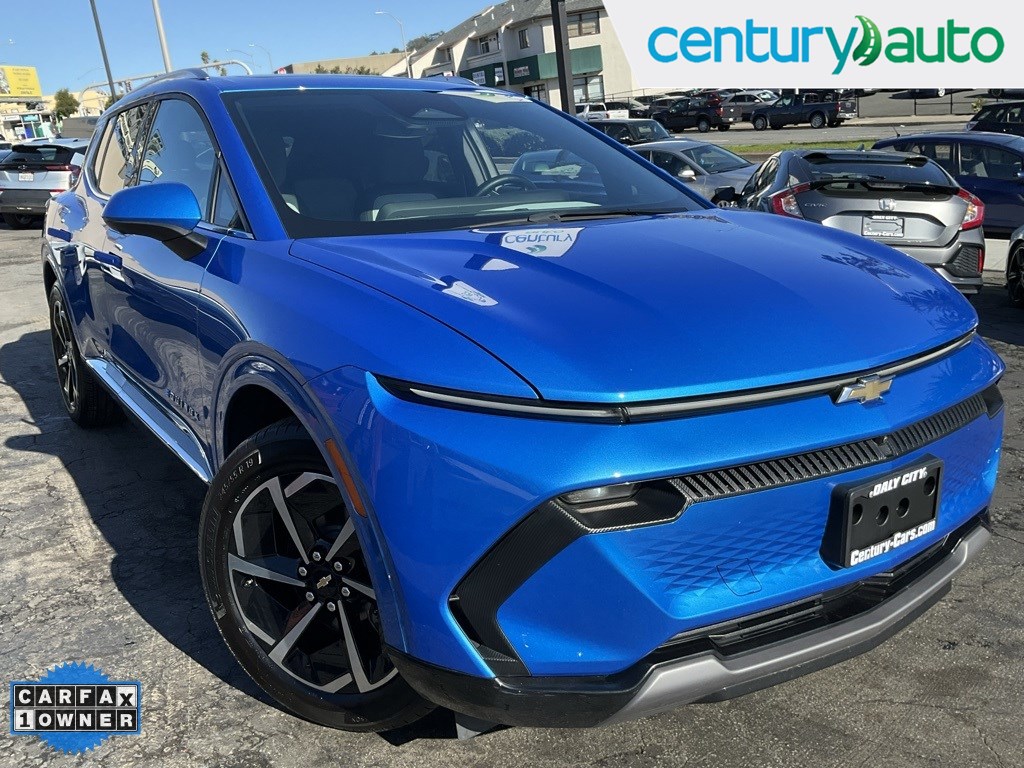 2025 Chevrolet Equinox EV LT's photo