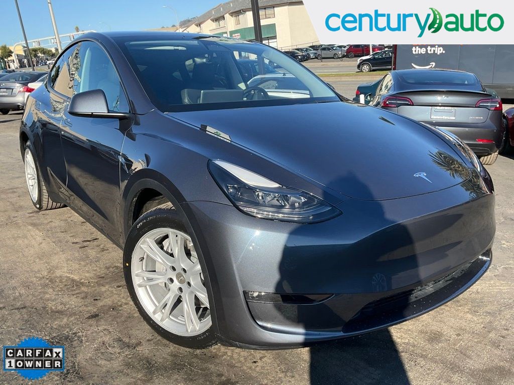 2023 Tesla Model Y Long Range