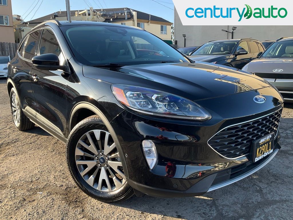 2021 Ford Escape Titanium