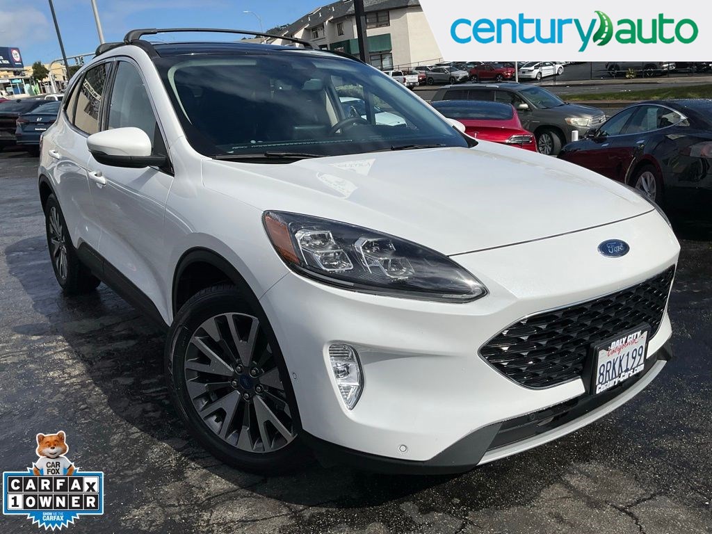 2020 Ford Escape Titanium