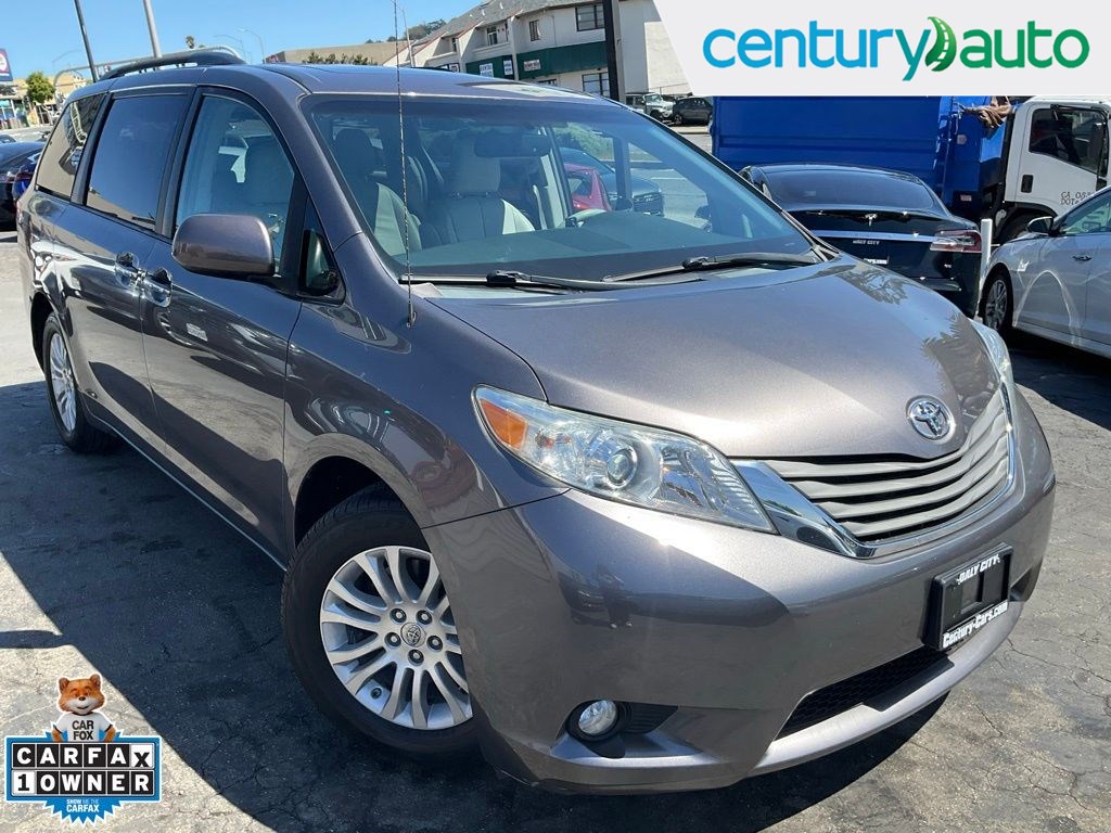 2014 Toyota Sienna XLE