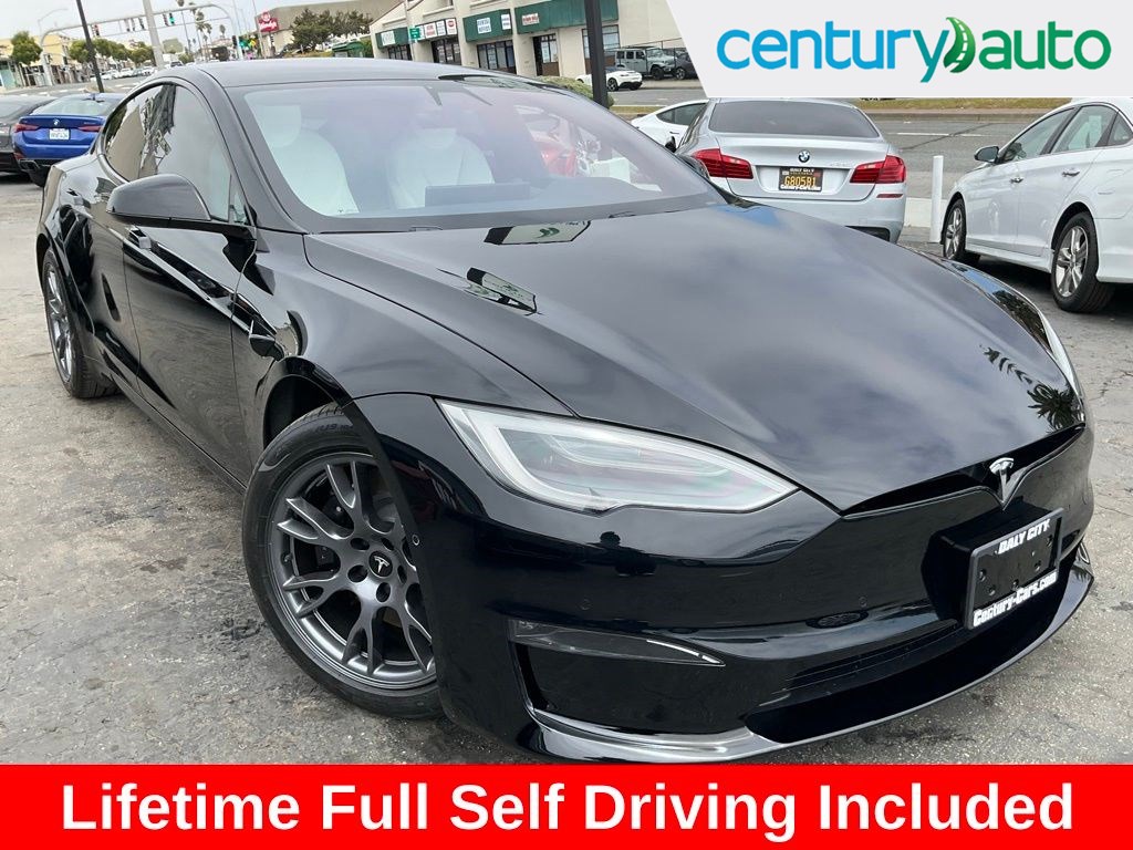 2022 Tesla Model S Base