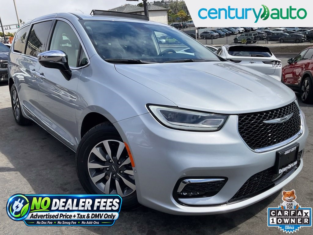 2023 Chrysler Pacifica Hybrid Limited