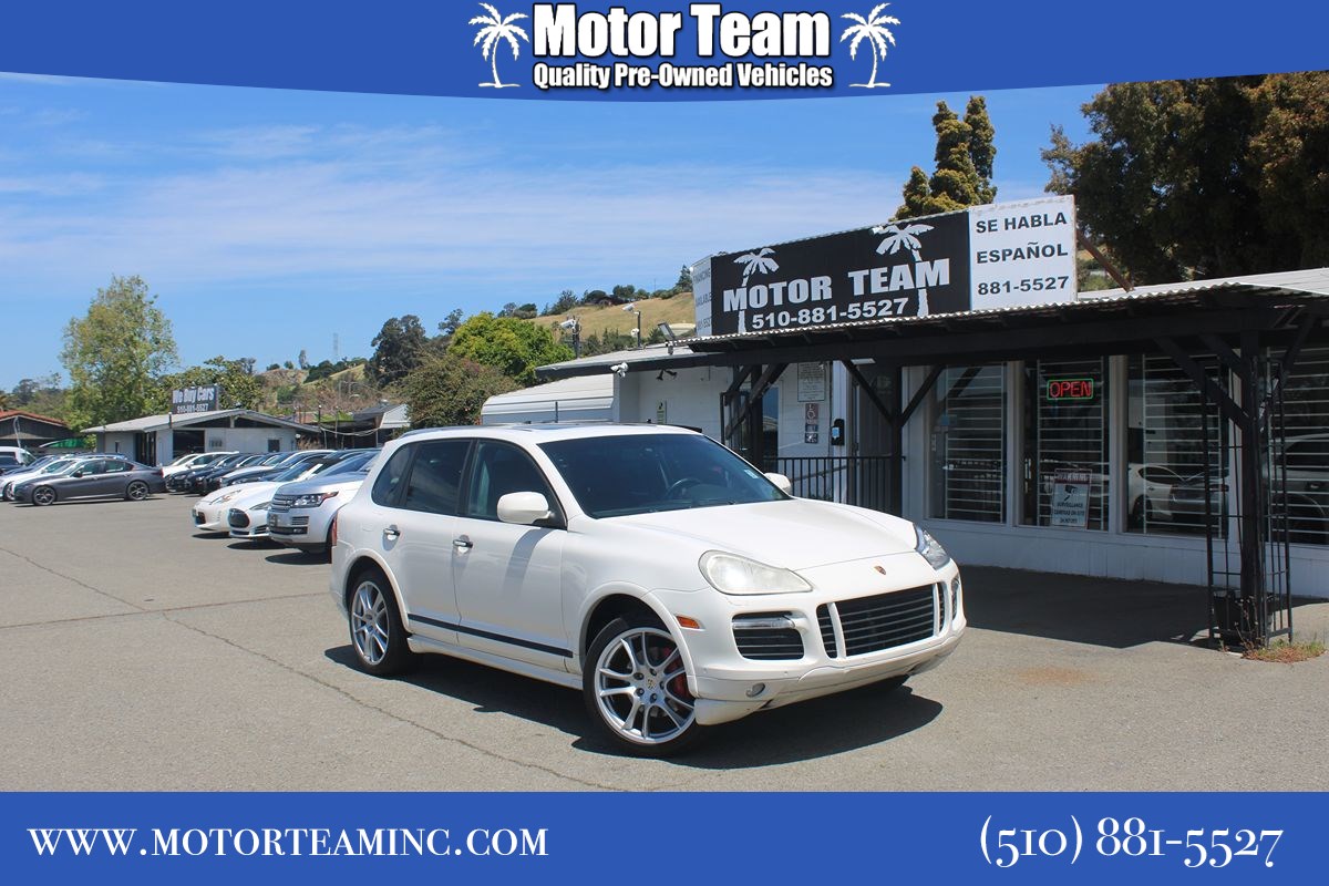 2008 Porsche Cayenne GTS's photo