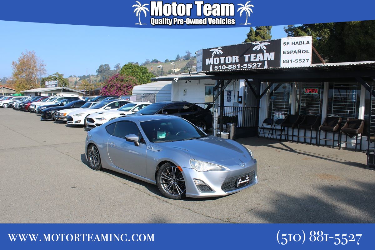 2016 Scion FR-S Base's photo