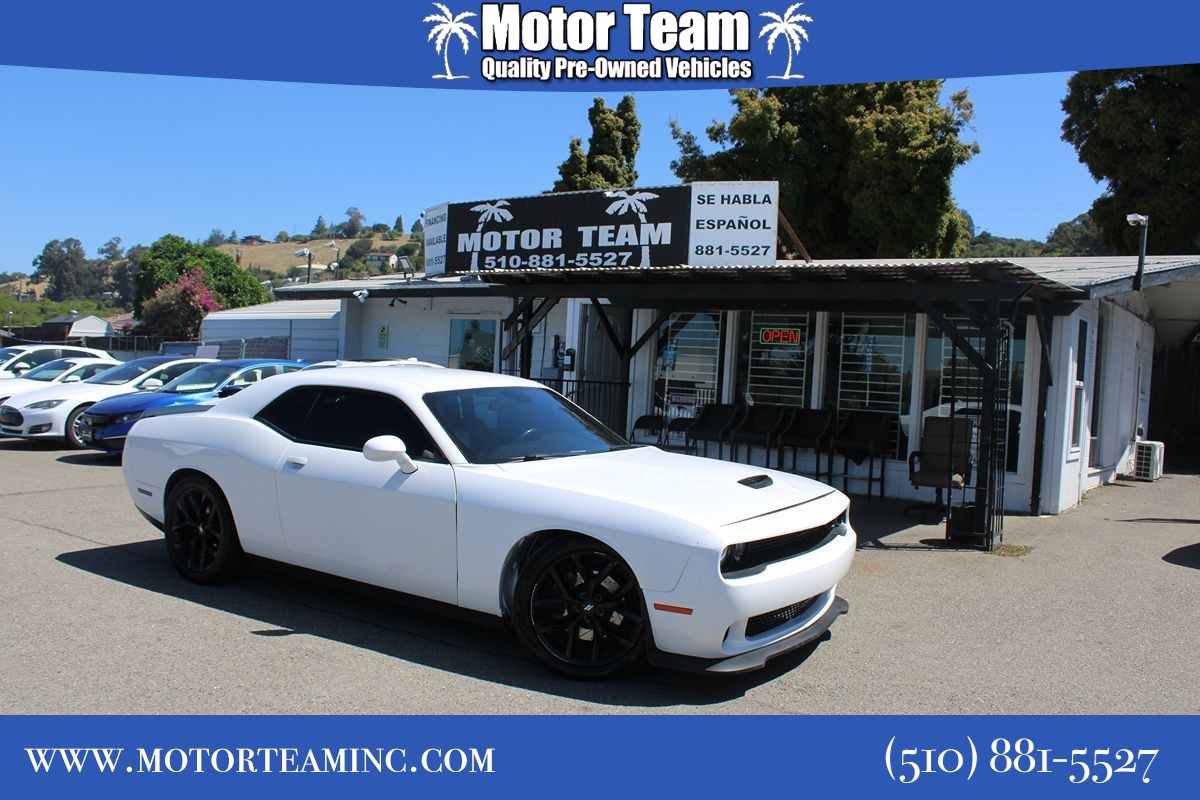 2020 Dodge Challenger R/T's photo