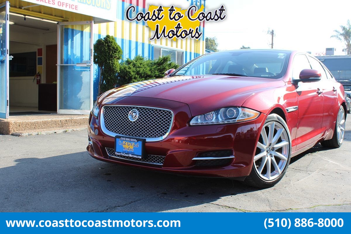 2013 Jaguar XJ Base