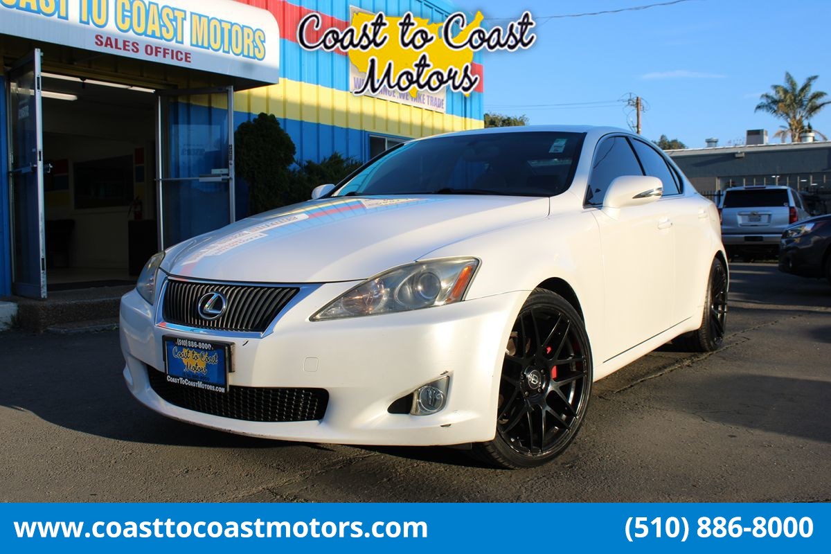 2010 Lexus IS 250's photo