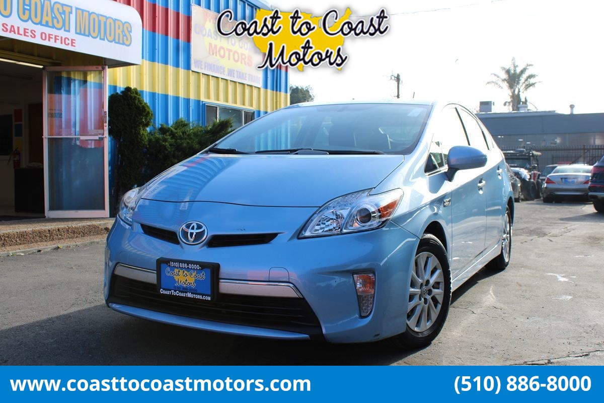 2014 Toyota Prius Plug-In Advanced's photo