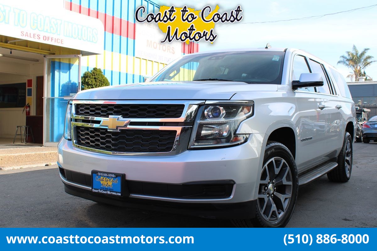 2015 Chevrolet Suburban LT's photo