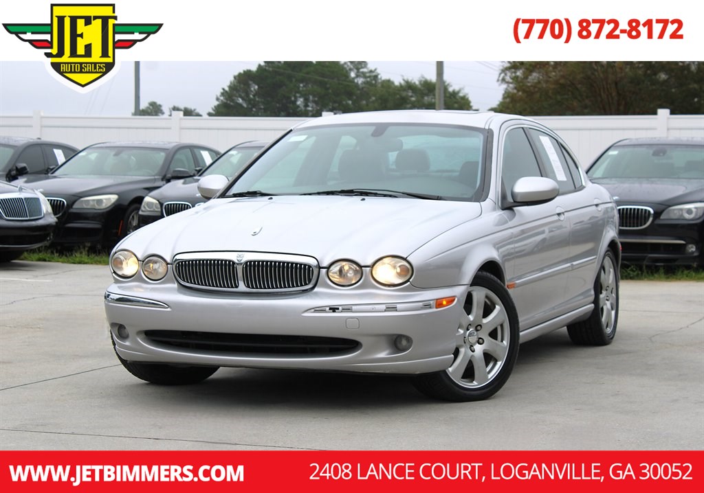 2004 Jaguar X-Type's photo