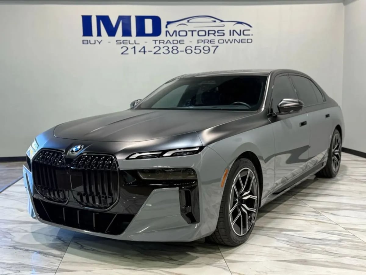 2025 BMW 7 Series 760i