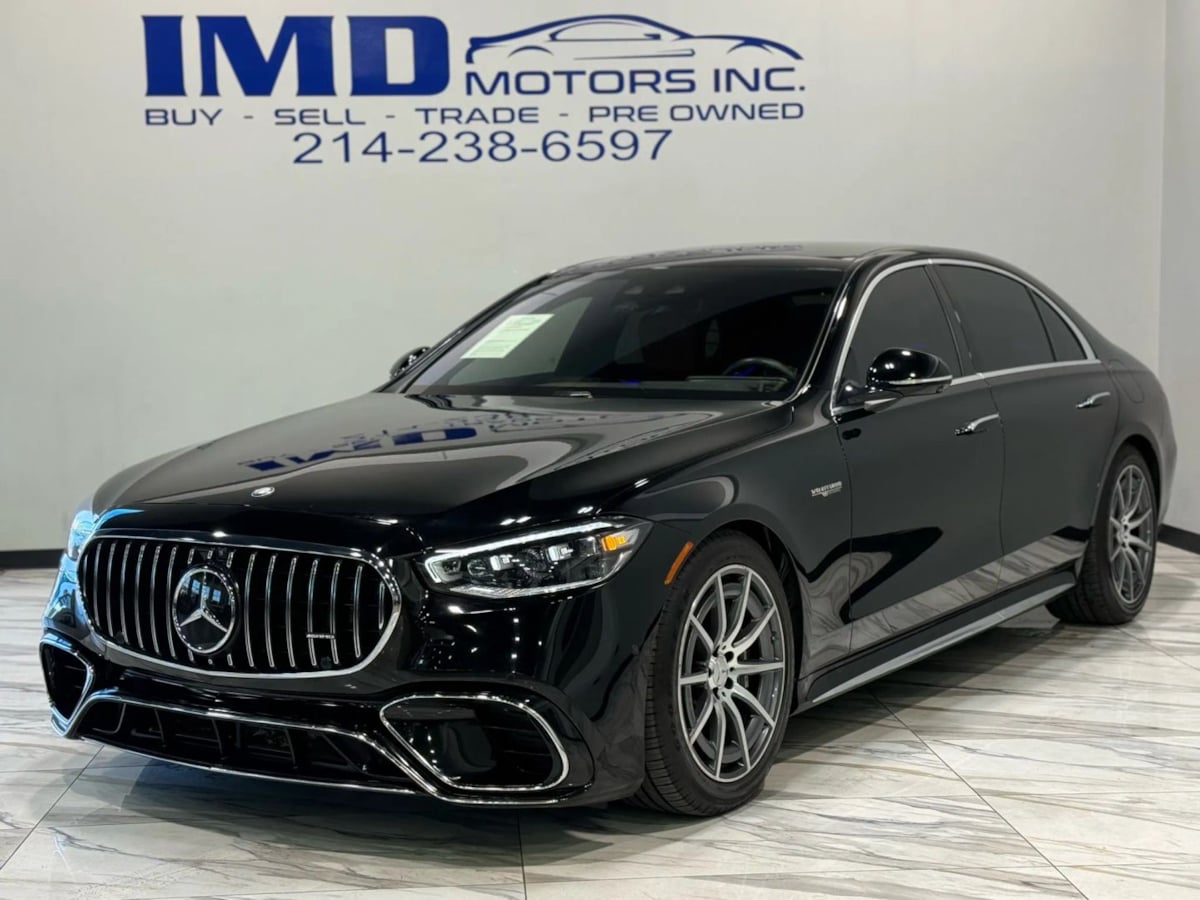 2024 Mercedes-Benz S-Class S63's photo