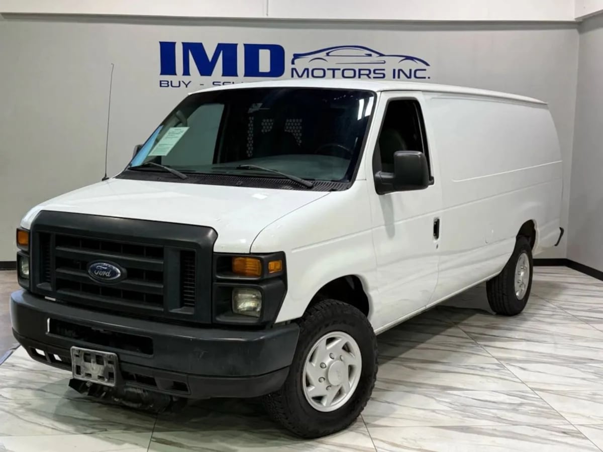 2008 Ford E-Series Econoline Van Commercial