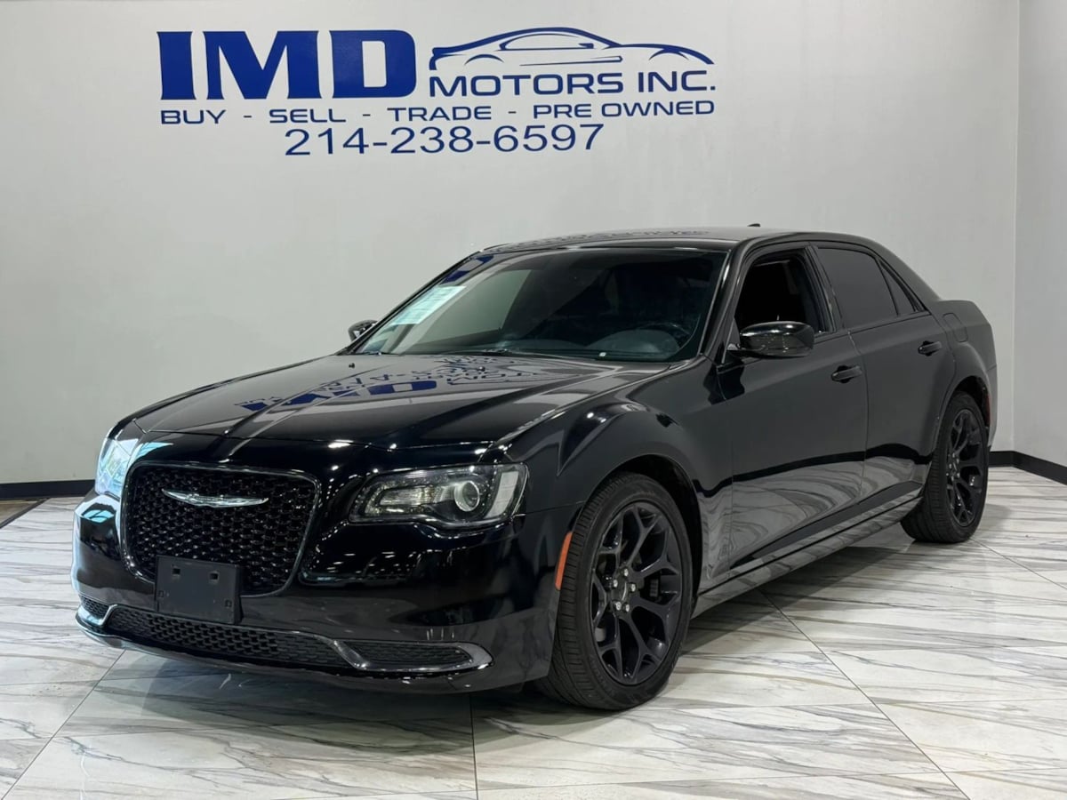 2019 Chrysler 300 Touring